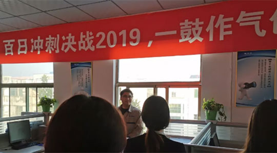 悠悠寸草心，感恩父母情 ‖ 德瑞克儀器舉行十一月份感恩父母情抽獎活動！